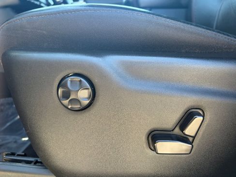 Used 2024 Dodge Durango GT AWD/4WD image 15