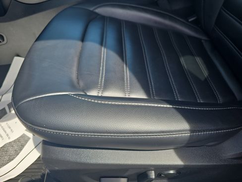 Used 2024 Ford Edge SEL image 27