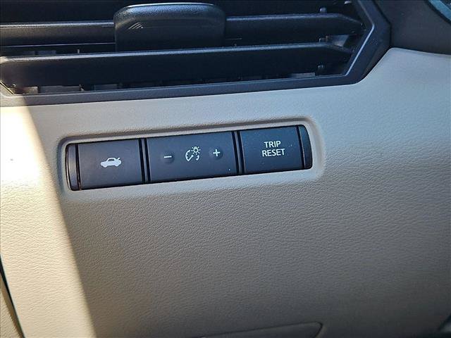Used 2020 Nissan Altima 2.5 S FWD image 13