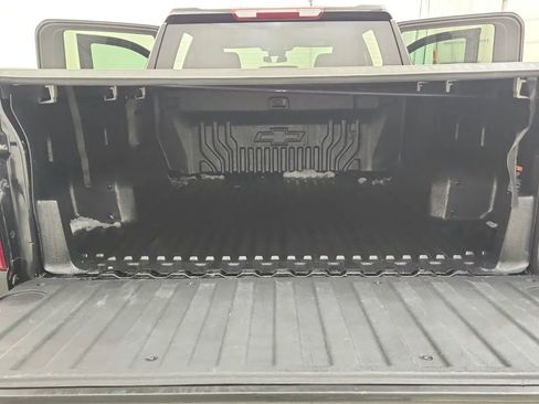 Used 2022 Chevrolet Silverado 1500 LT image 19