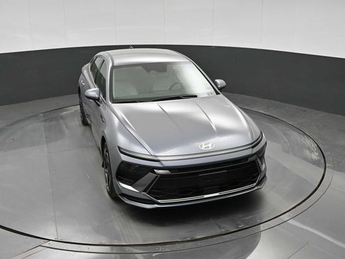 New 2026 Hyundai Sonata SEL FWD image 24