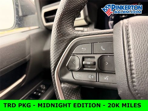 Used 2024 Toyota Tacoma TRD Off-Road image 26