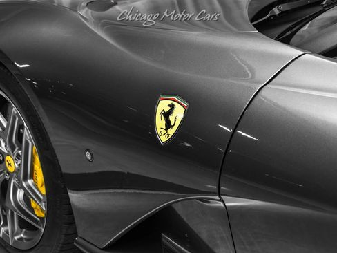 Used 2019 Ferrari 812 Superfast image 33