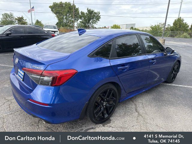 Used 2023 Honda Civic Sport image 4