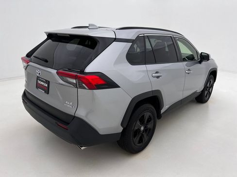 Used 2023 Toyota RAV4 XLE w/ Convenience Package AWD/4WD image 7