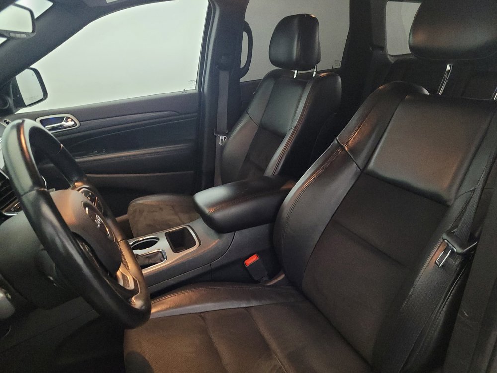Used 2019 Jeep Grand Cherokee Altitude AWD/4WD image 17