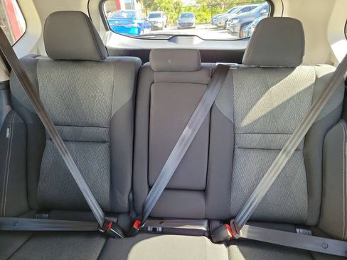Certified 2025 Nissan Rogue SV FWD image 18