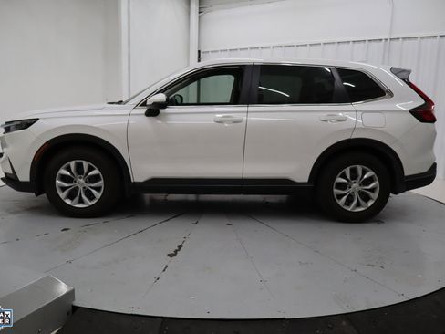 Used 2024 Honda CR-V LX image 9