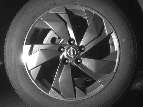 Used 2025 Nissan Rogue SV image 15