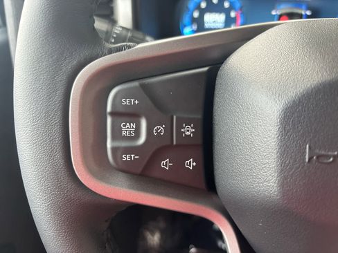 New 2025 Ford Bronco Badlands image 14