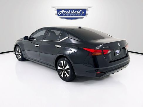 Used 2021 Nissan Altima 2.5 SV image 5