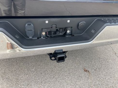 Certified 2022 Chevrolet Silverado 1500 LT image 8