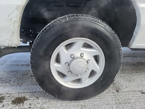 Used 2008 Ford E-350 and Econoline 350 Super Duty image 26