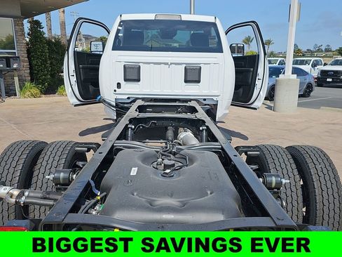 New 2025 RAM 4500 Tradesman AWD/4WD image 12