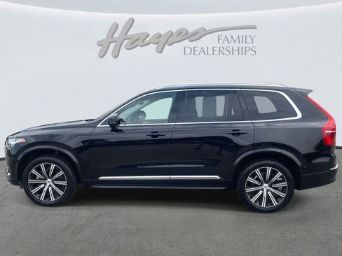 Used 2023 Volvo XC90 B6 Plus image 2