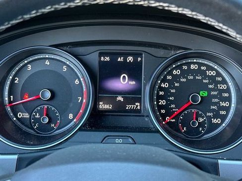 Used 2021 Volkswagen Atlas SE w/ Panoramic Sunroof Package image 23