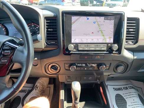 Used 2022 Nissan Frontier PRO-4X w/ Off-Road Protection Package AWD/4WD image 14