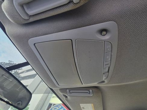 Used 2016 Nissan Sentra SV image 20