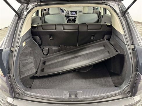 Used 2020 Honda HR-V LX image 14