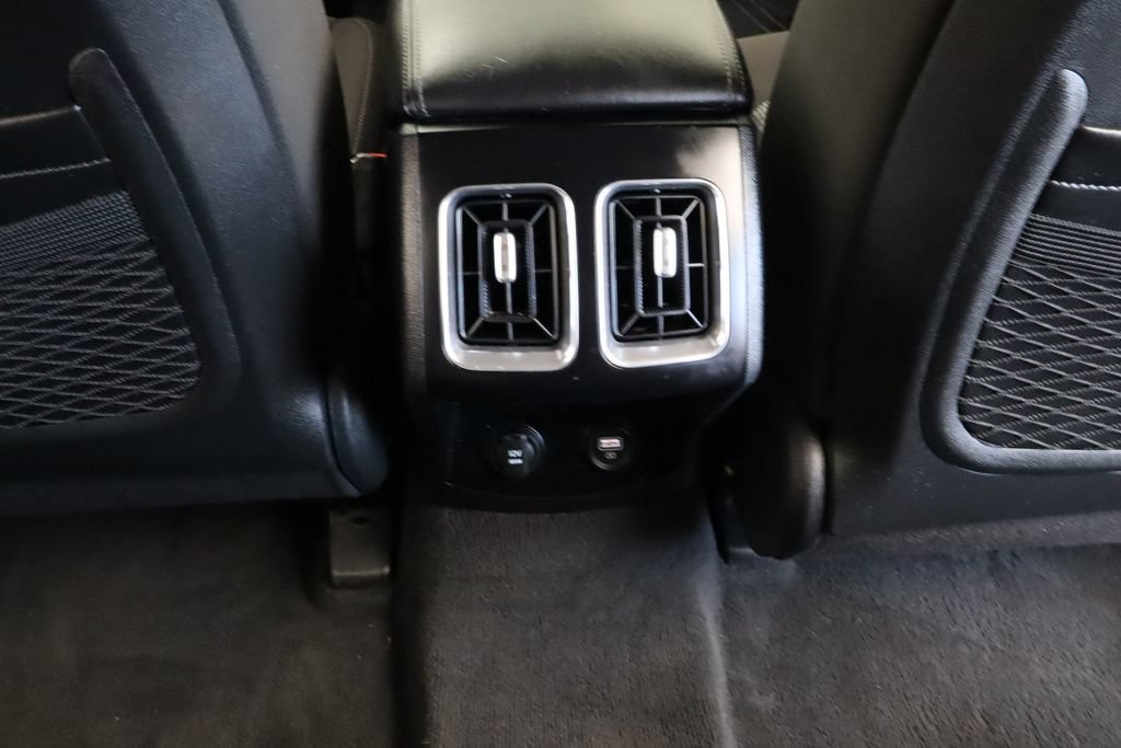 Used 2023 Kia Sorento LX FWD image 33
