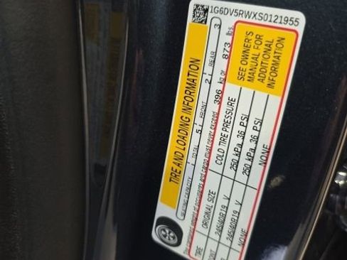 Used 2025 Cadillac CT5 V image 34