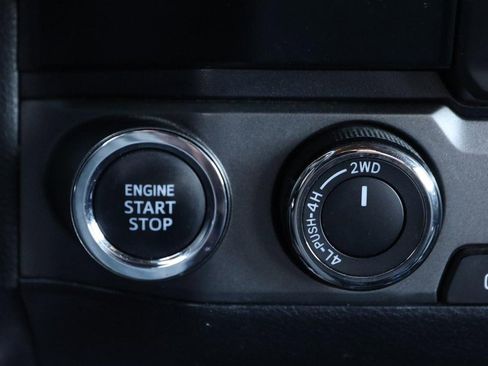 Used 2023 Toyota Tacoma TRD Off-Road image 14