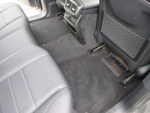 Used 2021 Mercedes-Benz GLE 450 4MATIC image 21