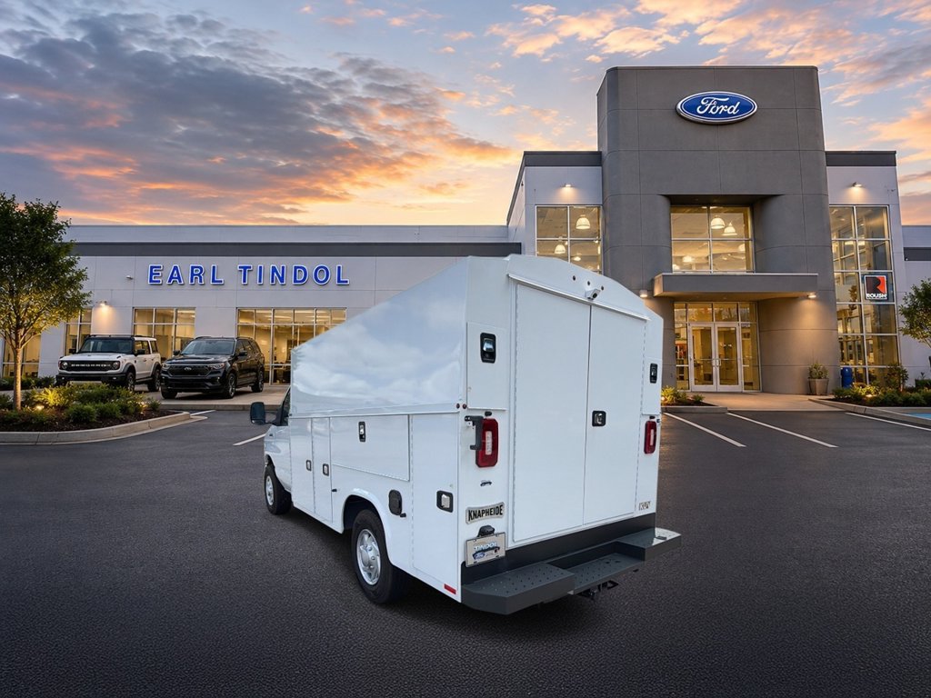 Used 2026 Ford E-350 and Econoline 350 Super Duty w/ Power Equipment Group RWD image 5