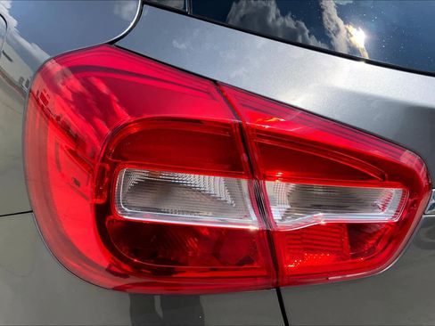 Used 2019 Mercedes-Benz GLA 250 image 24