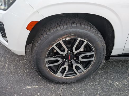 Certified 2023 GMC Yukon XL AT4 w/ Max Trailering Package image 12