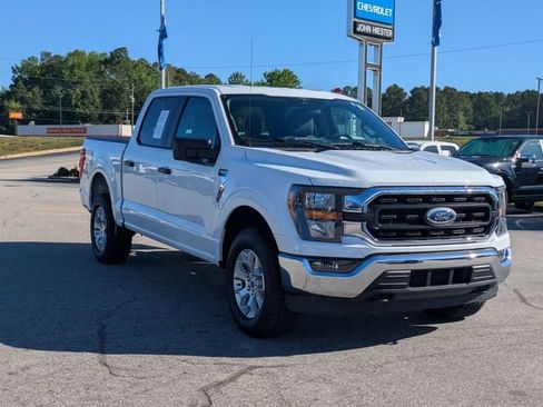 Used 2023 Ford F150 XLT AWD/4WD image 2
