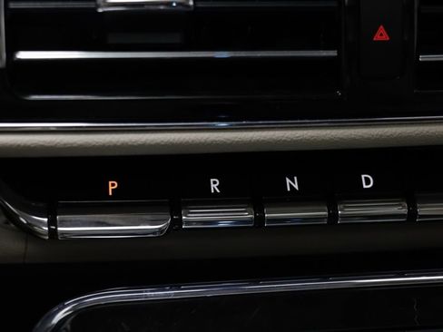 Used 2023 Lincoln Navigator Reserve AWD/4WD image 13