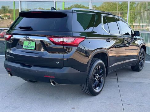 Used 2018 Chevrolet Traverse LT AWD/4WD image 7