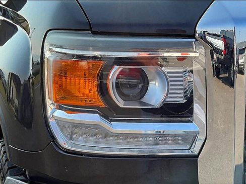 Used 2015 GMC Sierra 3500 Denali w/ Duramax Plus Package image 30