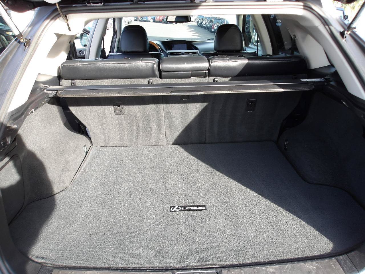 Used 2015 Lexus RX 450h AWD image 11