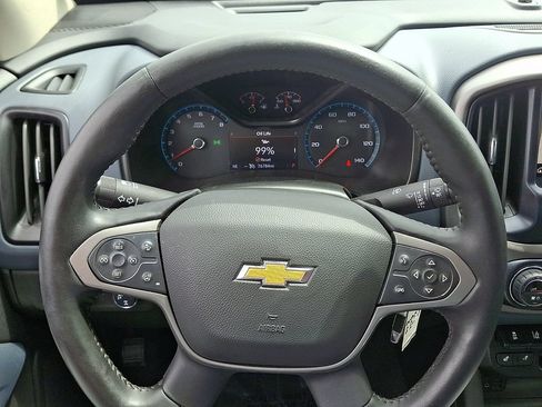 Used 2022 Chevrolet Colorado Z71 w/ Safety Package AWD/4WD image 20