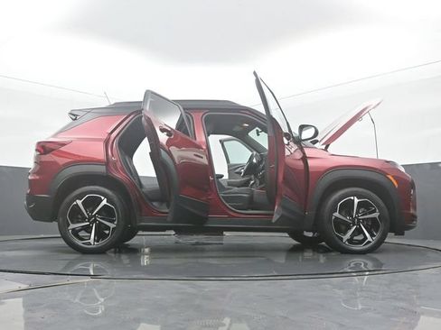 Used 2022 Chevrolet TrailBlazer RS AWD/4WD image 59