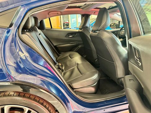 Used 2024 Toyota Prius XLE AWD/4WD image 28