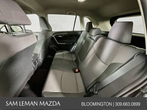 Used 2024 Toyota RAV4 XLE AWD/4WD image 22