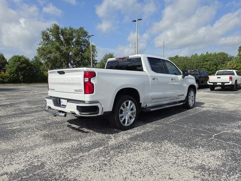Used 2022 Chevrolet Silverado 1500 High Country AWD/4WD image 5