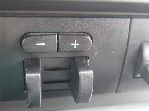 Used 2015 Ford F250 XL w/ Power Equipment Group image 16