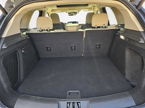 New 2026 Lincoln Corsair Reserve image 24