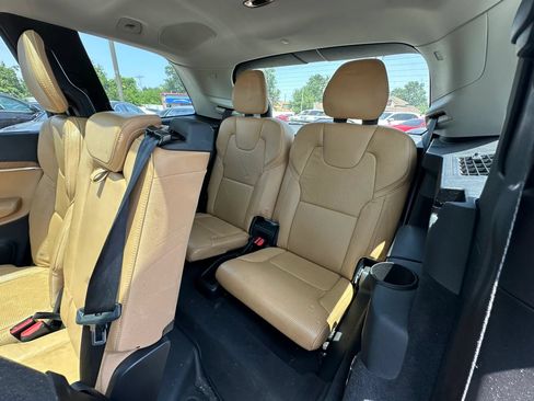 Used 2016 Volvo XC90 T6 Inscription AWD/4WD image 18