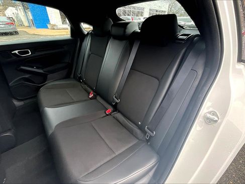 Used 2023 Honda Civic Sport image 26