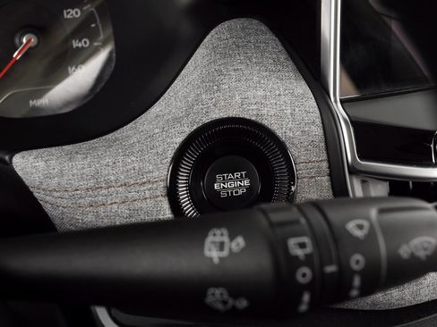 Certified 2022 Jeep Compass Latitude image 27