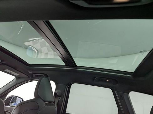 Certified 2023 BMW X1 xDrive28i w/ M Sport Package image 11