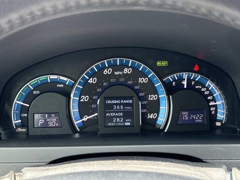 Used 2013 Toyota Camry XLE w/ Leather Pkg FWD image 28