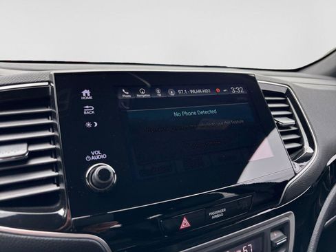 Used 2021 Honda Pilot Black Edition image 24
