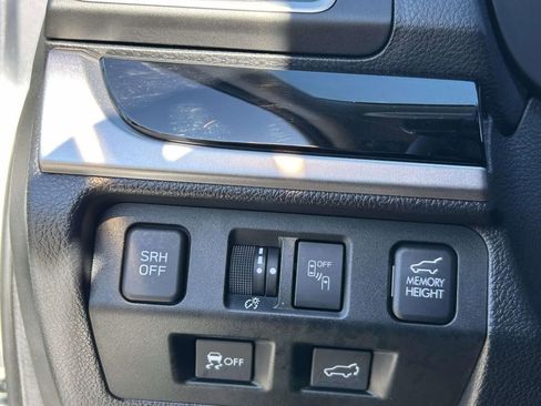 Used 2017 Subaru Forester 2.5i Touring image 22