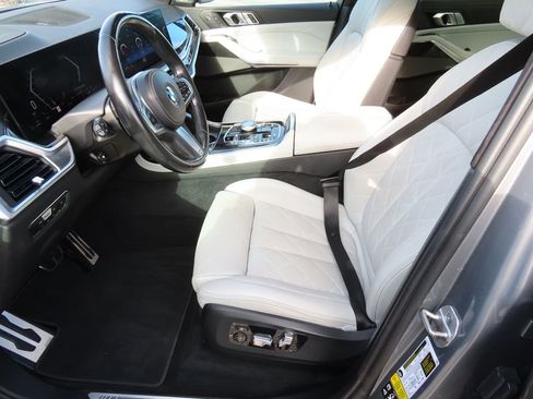 Certified 2023 BMW X7 xDrive40i w/ Executive Package AWD/4WD image 41